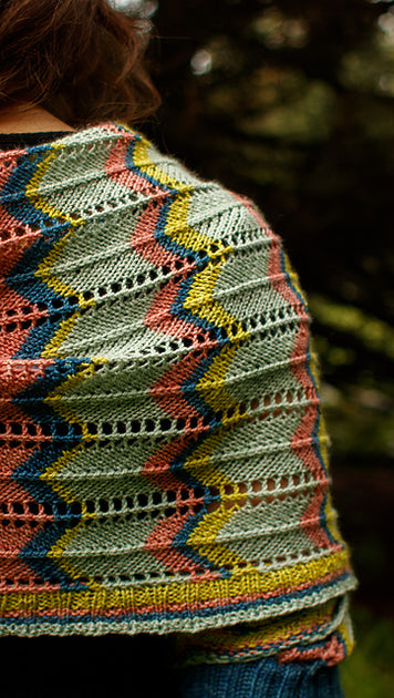 Yarn and Colors Hank Horse Crochet Kit 